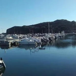 En El Puerto De Llança! Apartamento